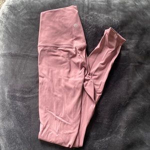 Lululemon High Rise Align Pant Leggings 28” inseam size 4, mauve color